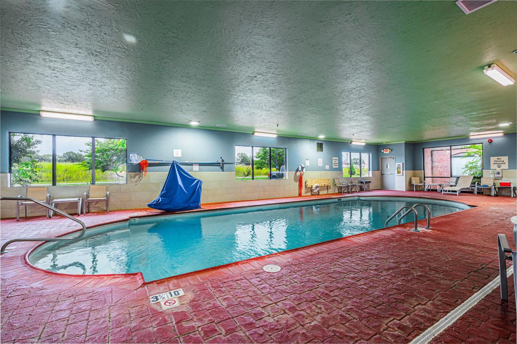 Holiday Inn Express Hotel & Suites Franklin By Ihg מראה חיצוני תמונה